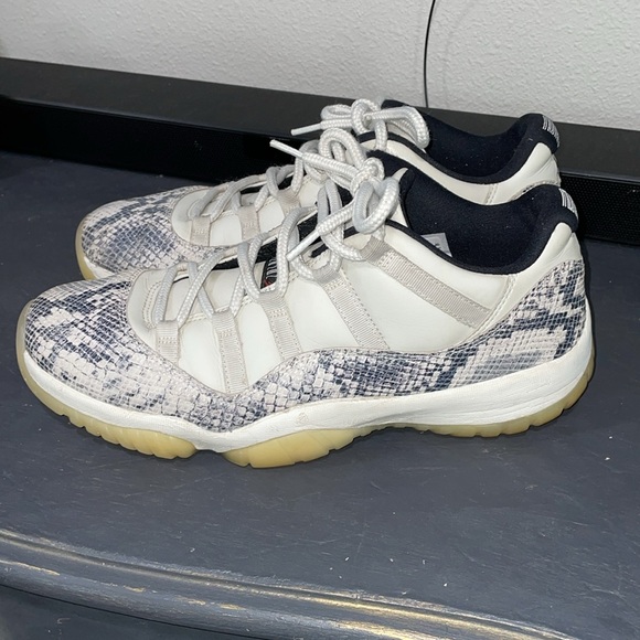 Authentic Air Jordan 11 Low Snakeskin Sneakers - Picture 4 of 12